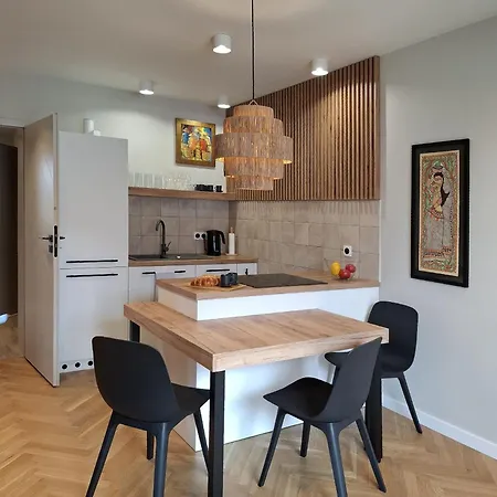 Boho - 100m From Market Square Breslau