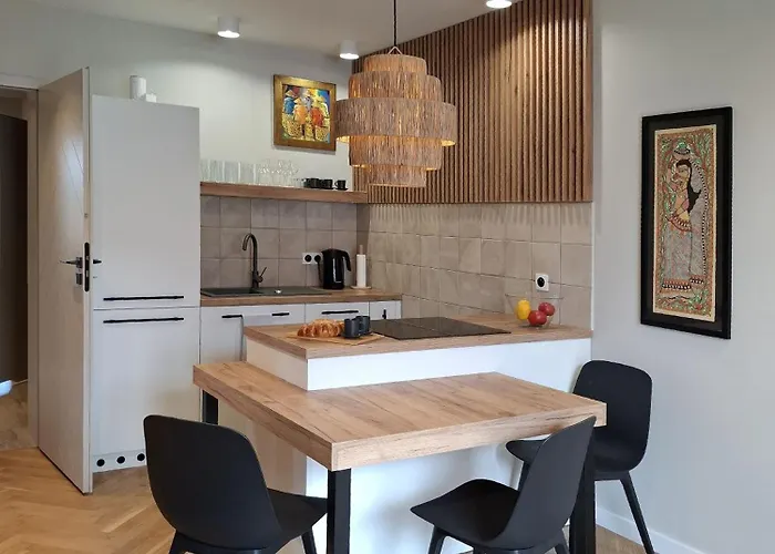 Boho - 100m From Market Square Breslavia